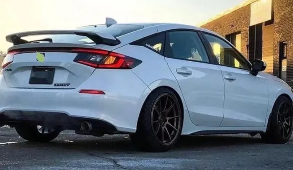 Honda Civic 11th Gen Hatchback Type R Style 2 Tone Rear Spoiler Wing Gloss Black Red Blue White 2022 Plus