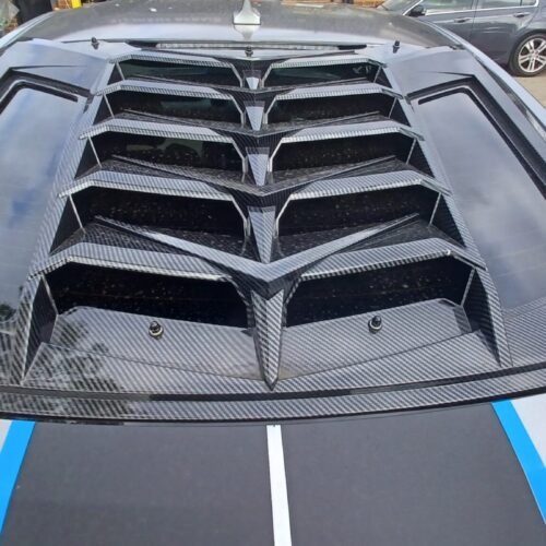 Ford Mustang S550 (2015–2023) Lamborghini-Style Rear Windscreen Louvers – Premium Carbon Finish
