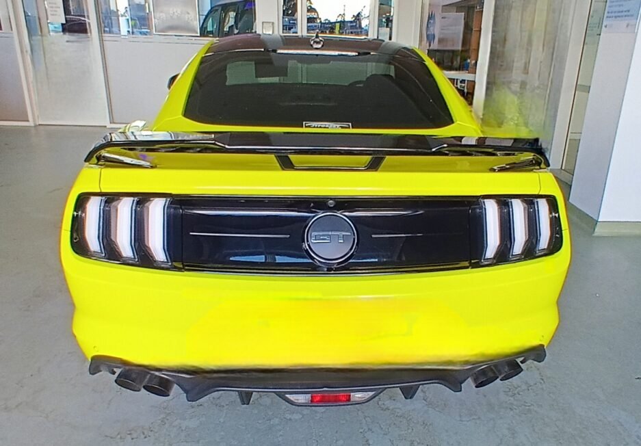 Ford-Mustang-S550-2016-2023-Performance-Pack-Supplier Gloss Black-Real-Install