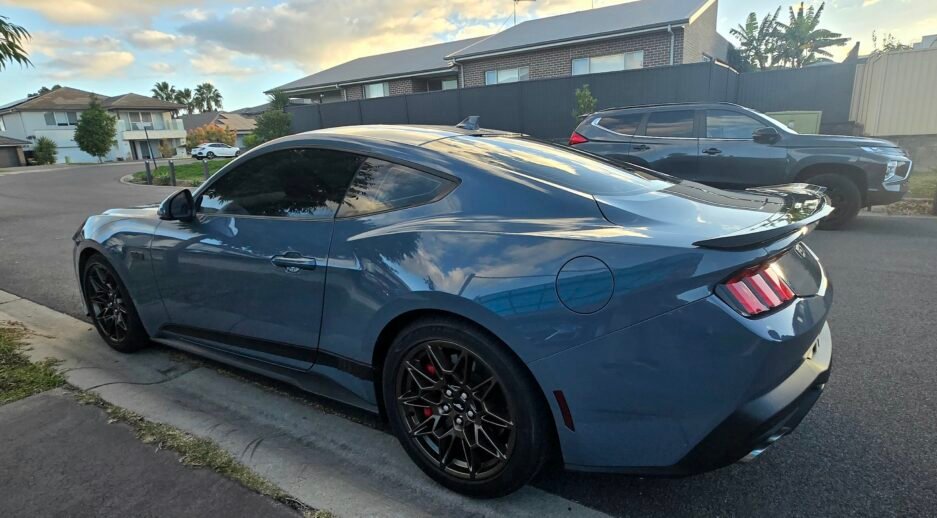 Ford Mustang S650 Blad Spoiler Real Install side View