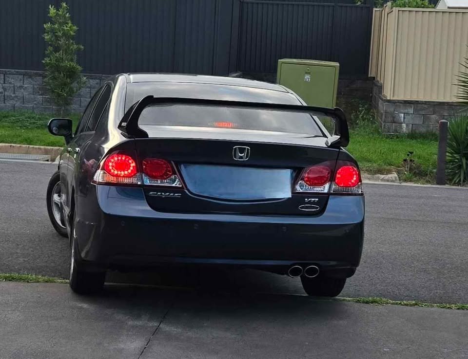 Honda Civic FD2 TypeR Spoiler 14