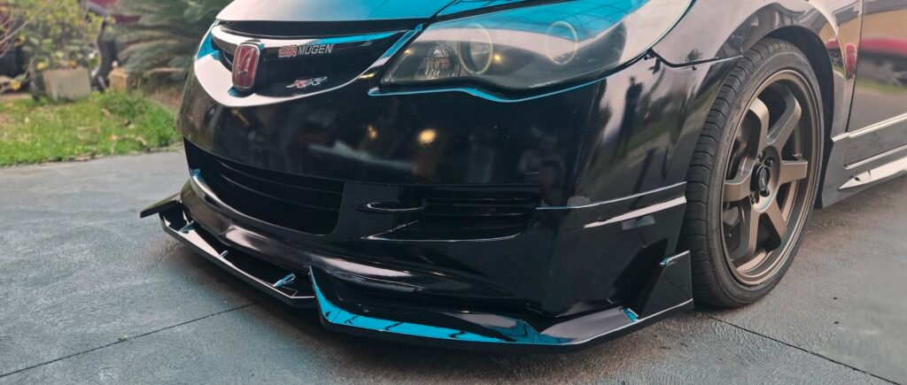 Honda-Civic-8th-Gen-Sedan-FD2-Gloss-Black-Front-Lip-Real-Install-