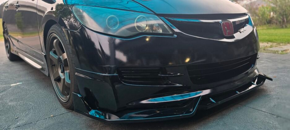 Honda-Civic-8th-Gen-Sedan-FD2-Gloss-Black-Front-Lip-Real-Install-